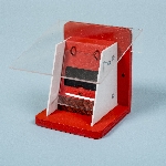 ochranná klapka ku dreveným čmelínom červená