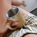 Pandoo Dvojstenný nerezový hrnček na kávu a čaj s bambusovým povrchom 280 ml
